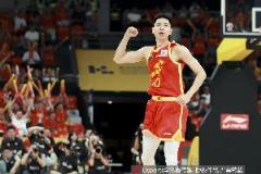 麦穗丰:朱俊龙今日表现让人想起NBA小卡,三冠王辽宁难言束手就擒