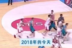 甲亢哥体验神秘“采耳”,现场发出了奇怪的喘气
