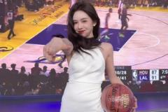 美娜:Aka湖人最强第六人 美娜 申请出战