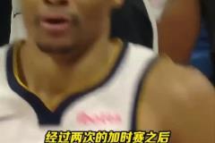 约基奇:家人们谁懂啊,我都砍60+三双了,竟然还赢不了球