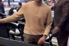 今天会喊吗?侠蜜曾当着GM哈里森的面,对他高喊:“炒掉尼科”