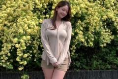 孕味十足!椰子晒生活视屏:故事的小黄花