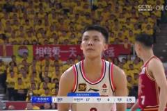 魔鬼主场!山西主场球迷用维京战吼干扰徐杰罚球 压迫感太强了!