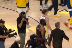 王嘉琦赛后:你们期待的是NBA春晚 但快船说不 拿到直通名额