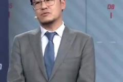 杨毅谈勇士胜灰熊:第四节所有哨对主队不利 放CBA赛后别走了