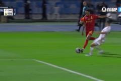 胜利0-1落后!奥巴梅扬右路奔袭传中助攻!图尔基打空门得手!