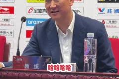 2-1领先了还想回杭州吗?刘维伟笑了:问这么敏感的问题吗?
