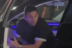 新车?梅西开着迈巴赫去餐厅吃饭被围观