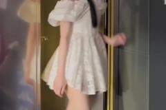 大长腿啊!美女主播婧雯的变装视频:另一个我~