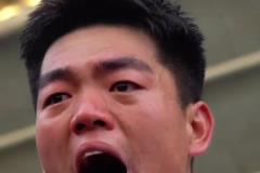 真情流露的西北狼!梁少文泪洒赛场鼓励队友,忍不住落泪