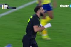 吉达联合扳回一城!本泽马高高跃起头球破门!