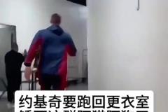 约基奇空砍44分15板,末节队友15中1,掘金惨遭雷霆逆转~