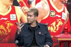 郭艾伦:恭喜广厦男篮!通过自身多年努力,历经万难赢得总冠军!