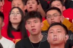 浙江足篮一家亲!浙江队国脚王钰栋,现场观看CBA总决赛