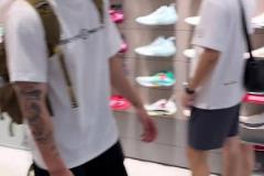 韦德说75大庆典上,乔丹和魔术师有说有笑唯独不搭理伊塞亚托马斯